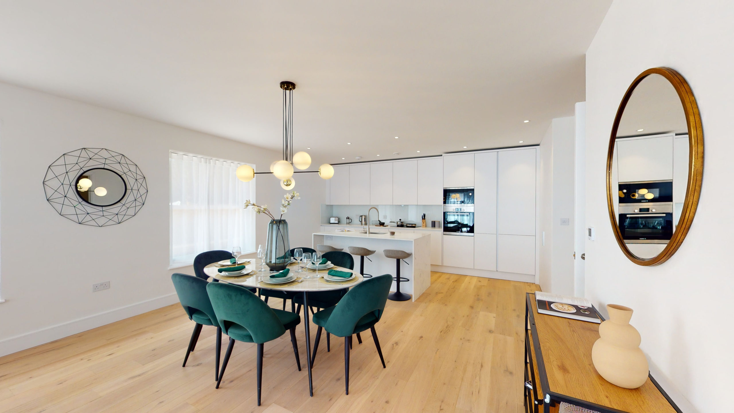 View of Immersive London Apartment Tour - Panoptic Motion